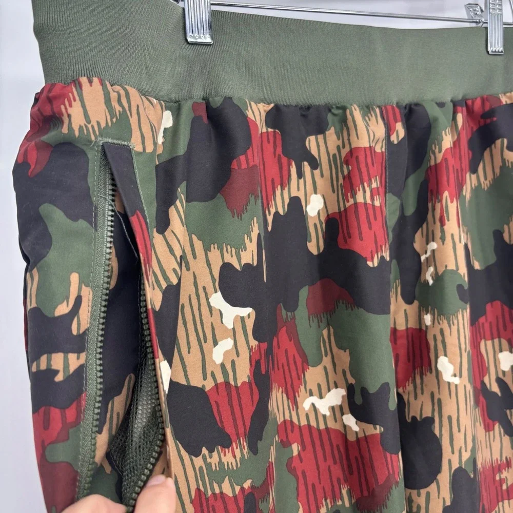 Adidas x Pharrell Williams Men XXL Camo Hu Hiking Windpants Zip Pockets‎ Lined